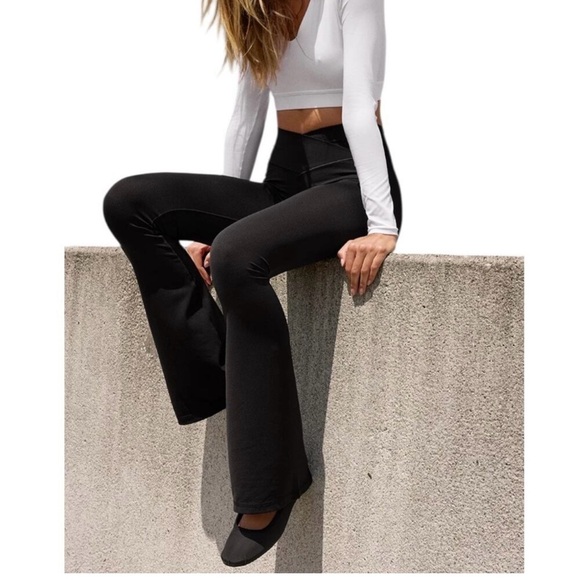 EUC Yogalicious Lux Black Crossover Flare Pants - Picture 1 of 8